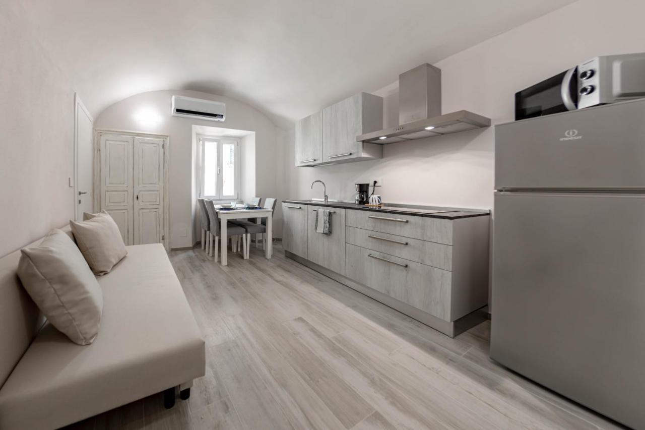 H11 Piccola Perla A Un Passo Dal Mare Apartman Santo Stefano al Mare Kültér fotó